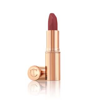 Get Free Mini Magic Cream on Rs.5000 & Get Free Mini Airbrush Powder on Rs.7000 